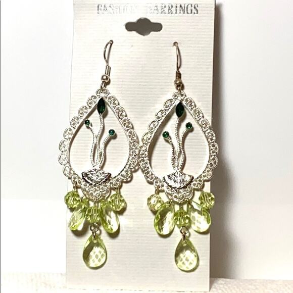 NEW Crystal CHANDELIER EARRINGS 3” Dangle Drop Delicate Silver Green French Wire - Picture 1 of 2